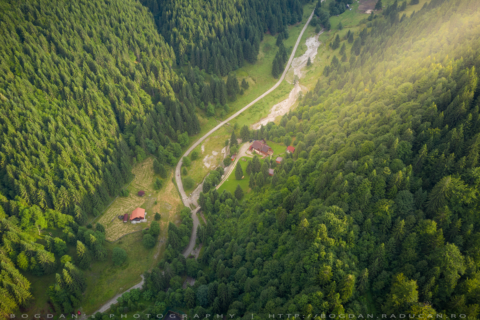 Plaiul foii cabana Casa Craitei
